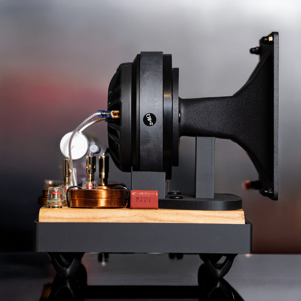 Atom Horn Engine Pair