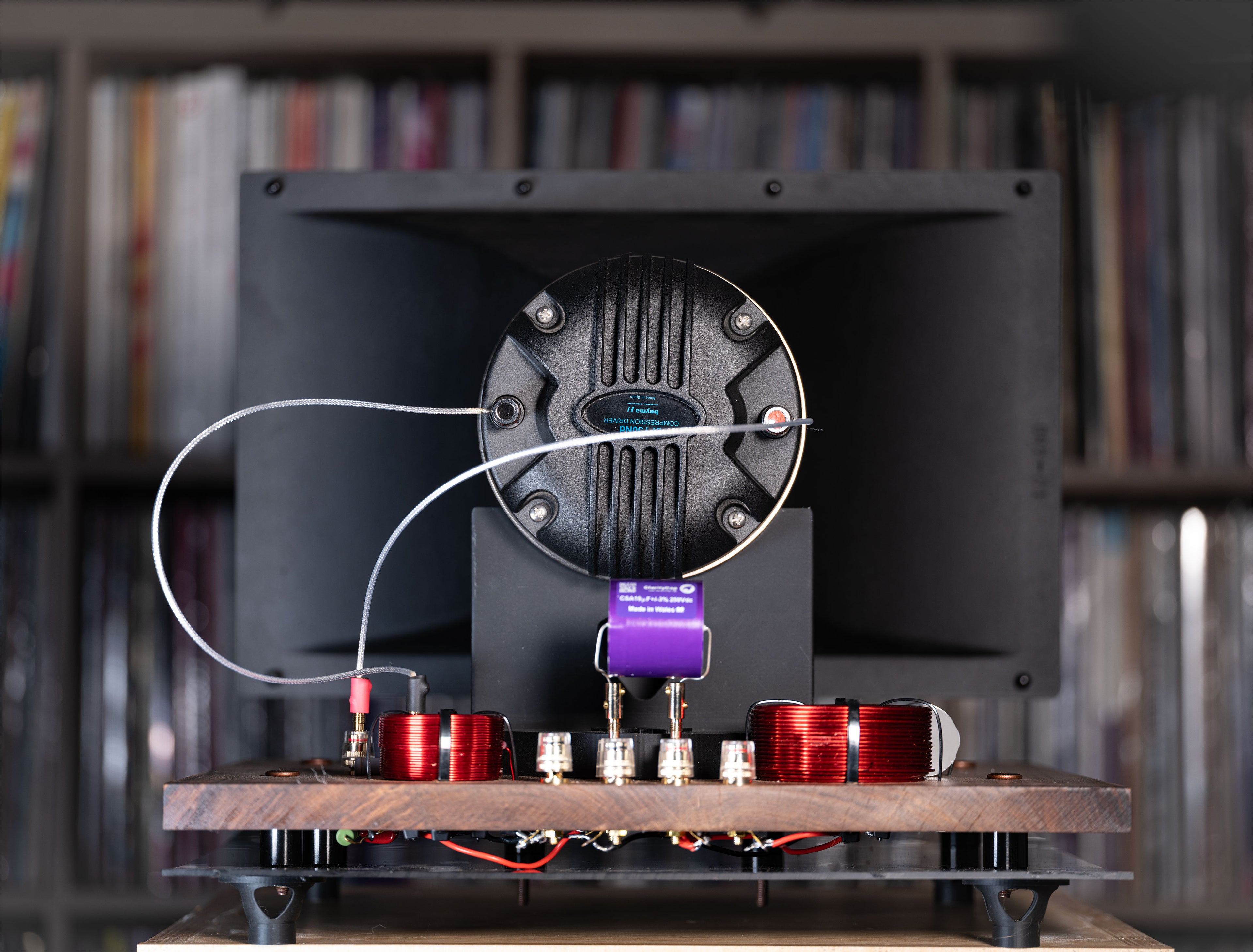 Magnum Large Horn Engine With Continuum Crossover  - pair